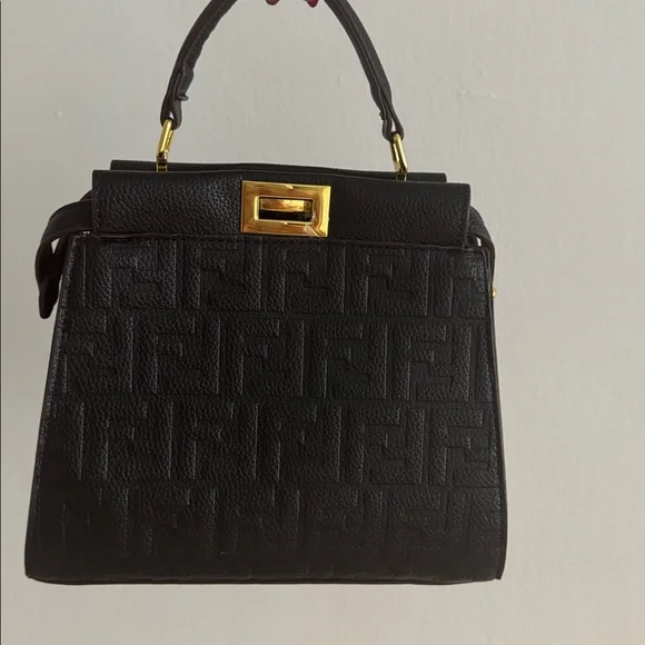 Black Designer Inspired Logo Handbag with Gold Hardware - Picture 3 of 11